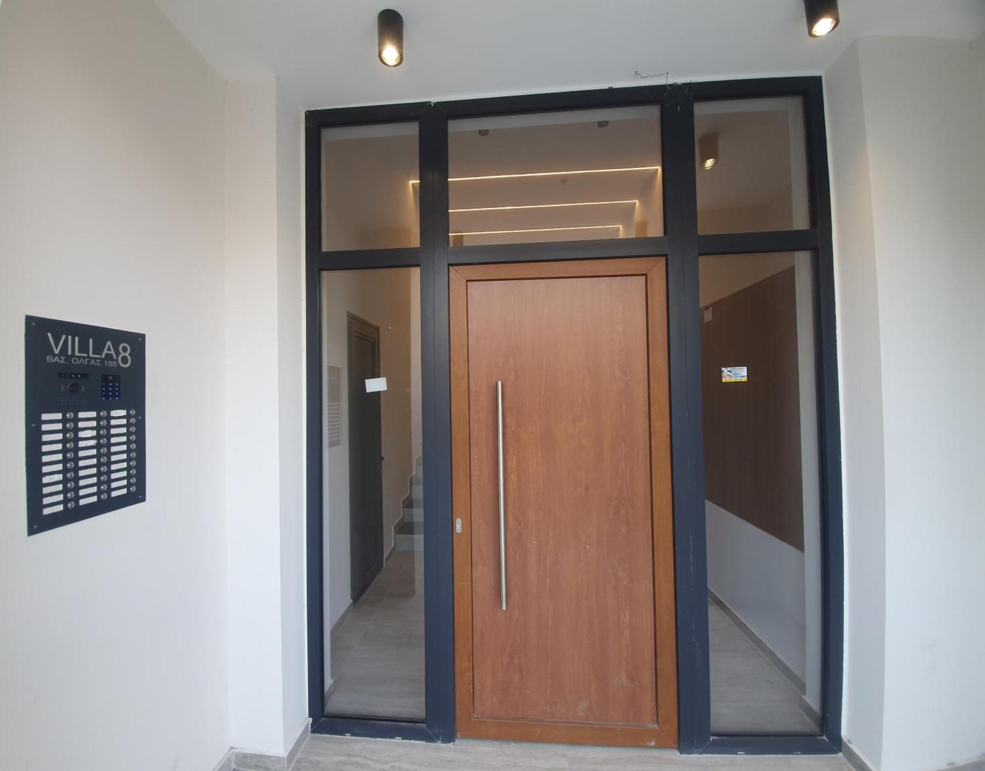8 By Proliving Hospitality Apartament *