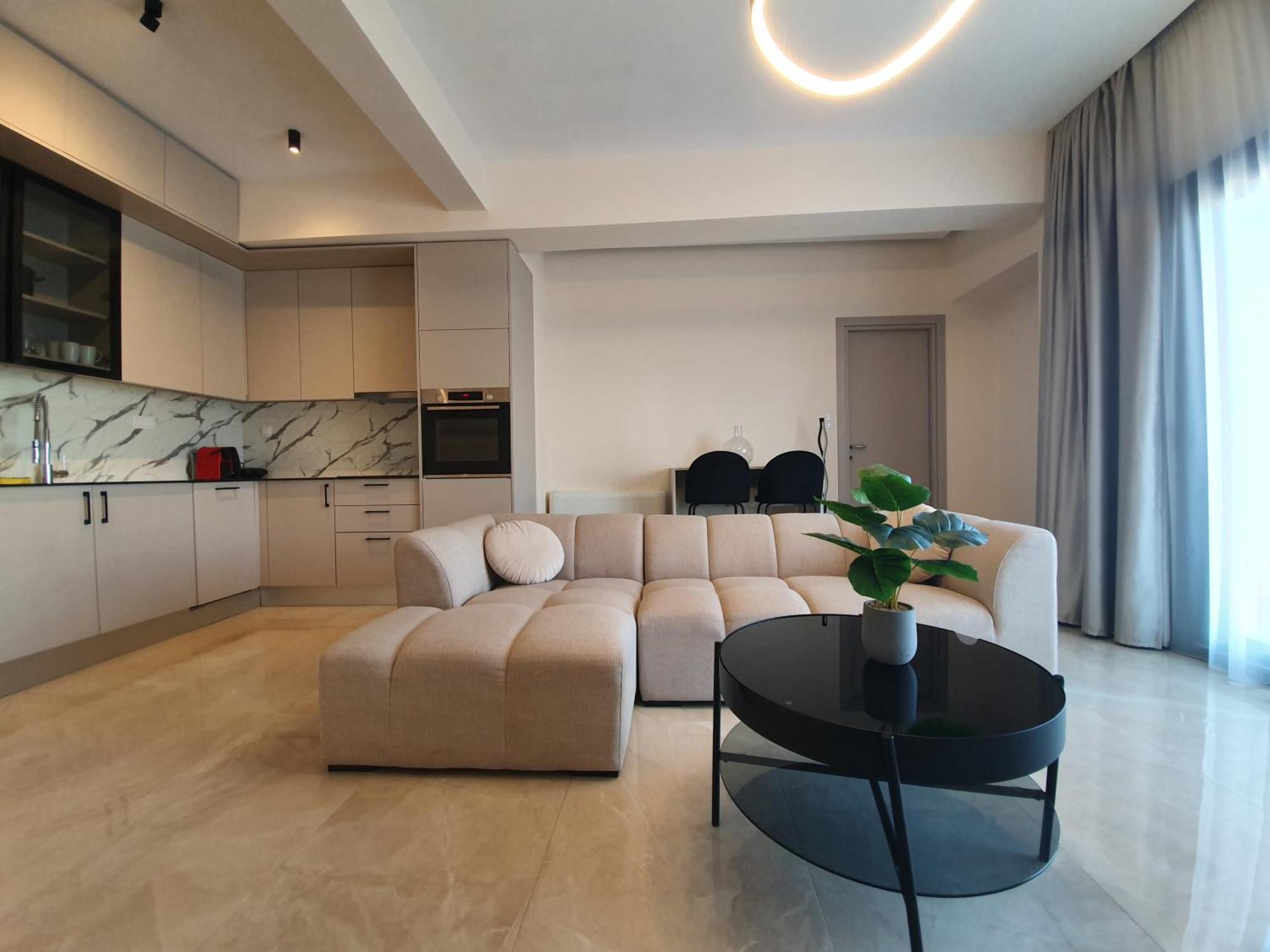8 By Proliving Hospitality Apartament *