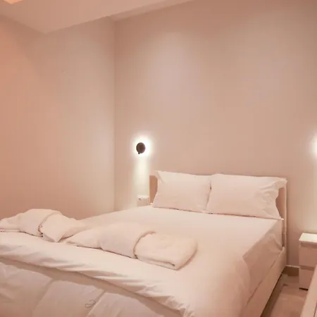 Villa 8 By Proliving Hospitality Thessaloniki Exterior foto
