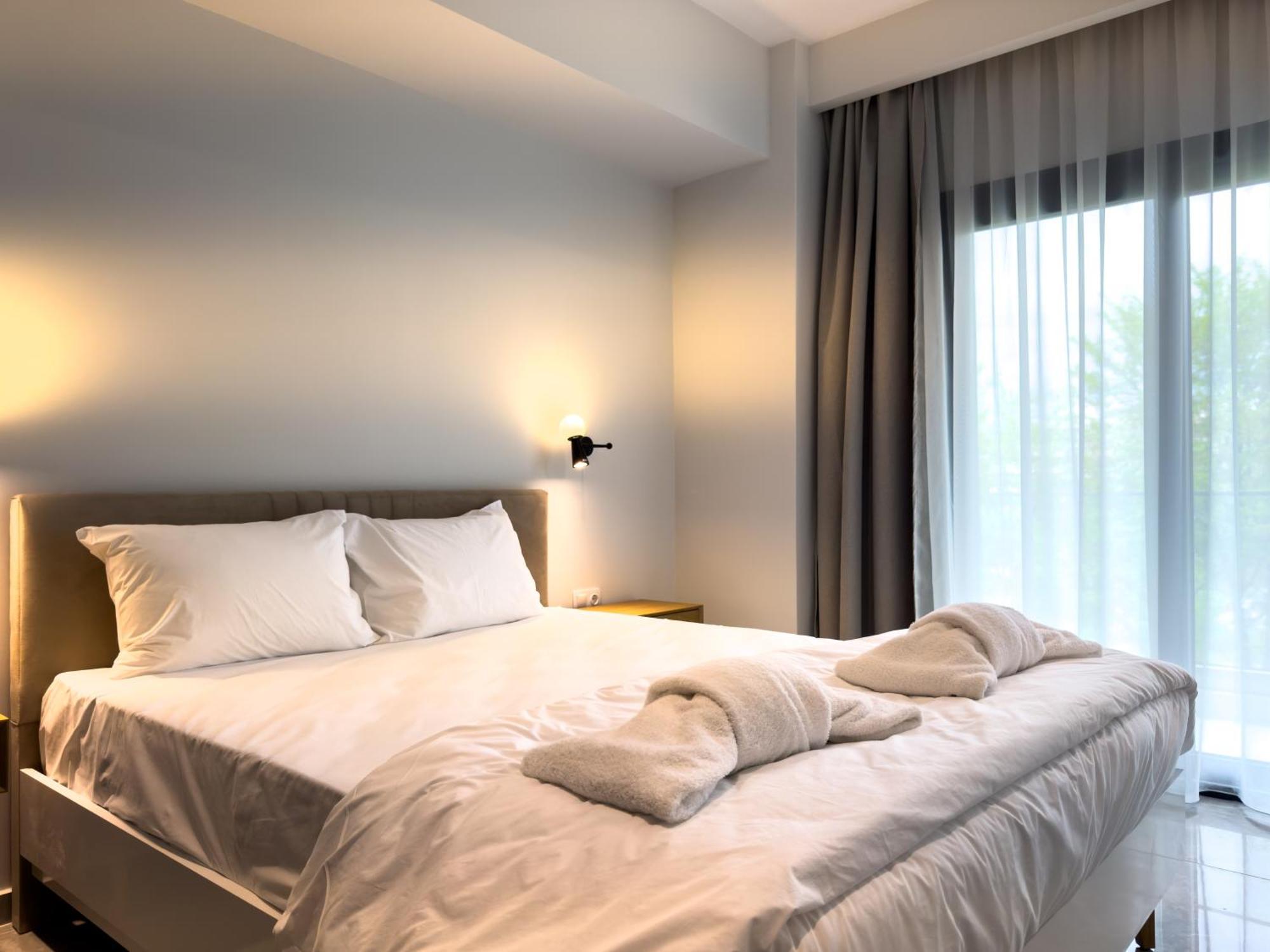 Apartment 8 By Proliving Hospitality